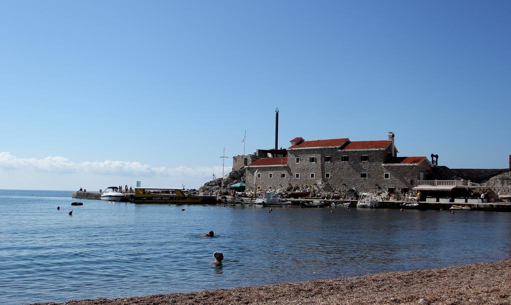 Apartments Villa Slavica Petrovac Oda fotoğraf